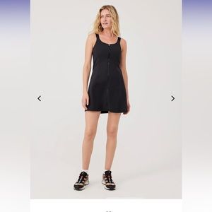 Outdoor Voices Powerhouse Dress